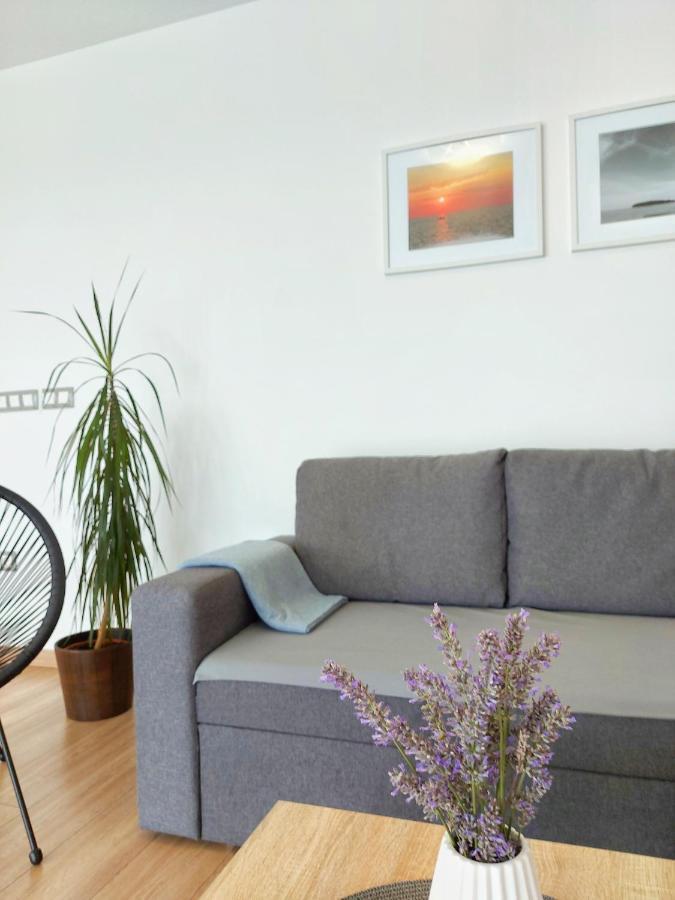 Apartment Fiorella Пореч Екстер'єр фото