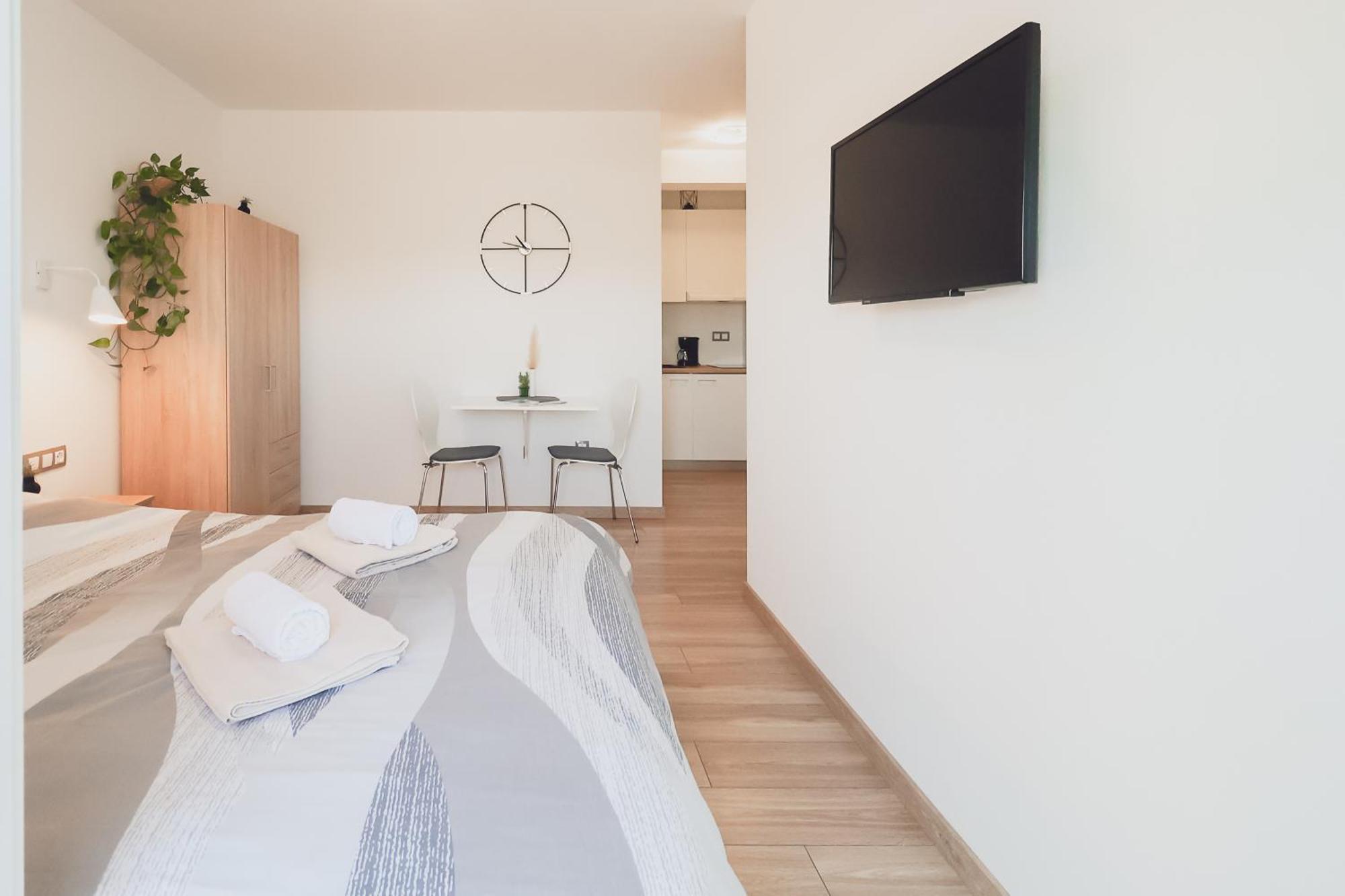 Apartment Fiorella Пореч Екстер'єр фото