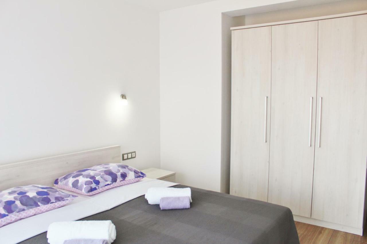 Apartment Fiorella Пореч Екстер'єр фото